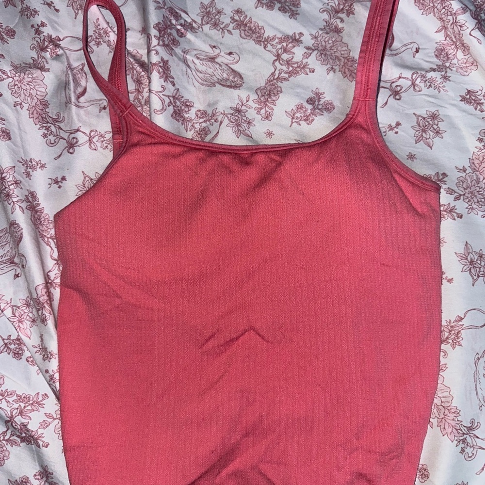 Lululemon Athletica Pink Ribbed Tank Top